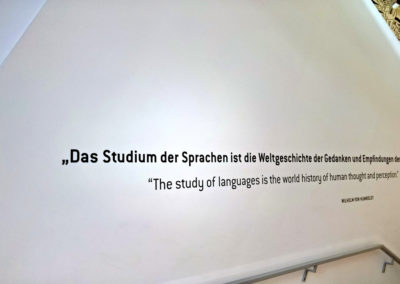 Das Studium der Sprachen ist die Weltgeschichte....